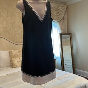 VINCE CAMUTO dress